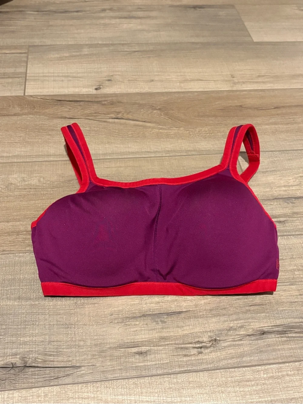 Natori YOGI Underwire Sports Bra JEWEL VIOLET CONVERTIBLE purple 34D